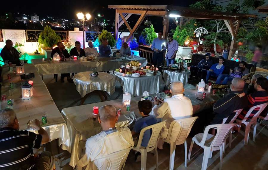 شباب حزب التحرير ينظمون أمسية رمضانية سياسية في ترقوميا – الخليل.