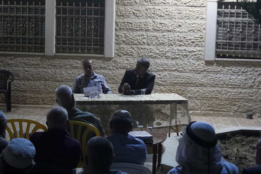 أمسية في الخليل تناقش دور الجيوش في قضايا المسلمين وفلسطين